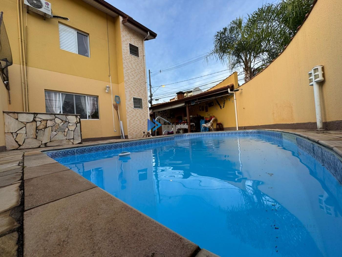 Casa, 4 quartos - Foto 1