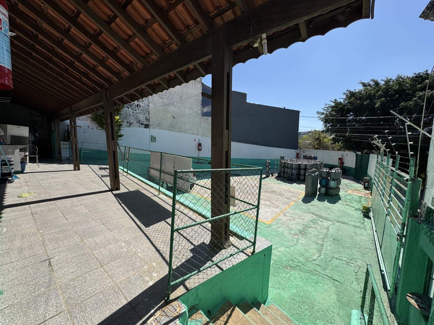 Prédio Inteiro - Foto 7