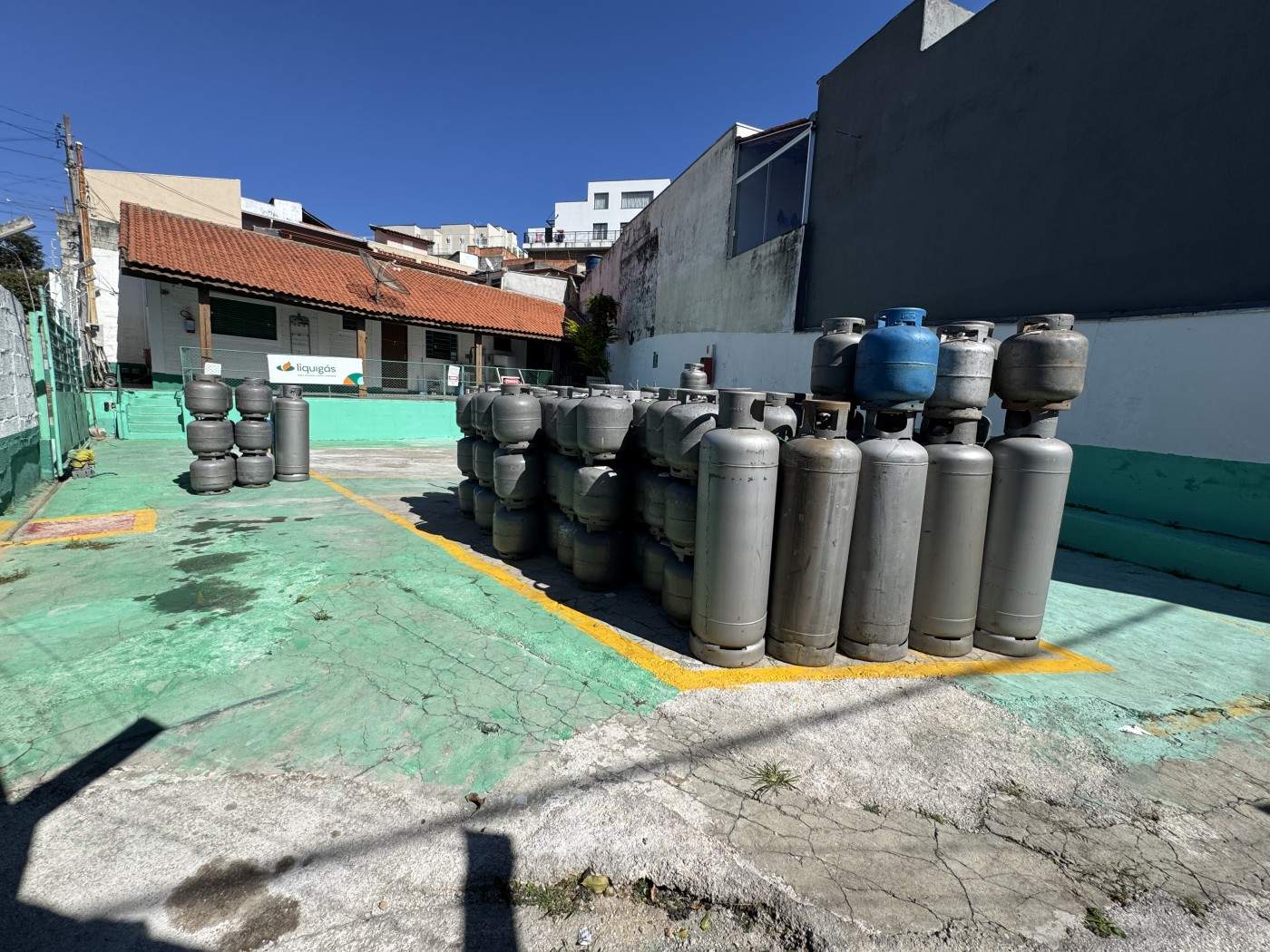 Prédio Inteiro - Foto 19