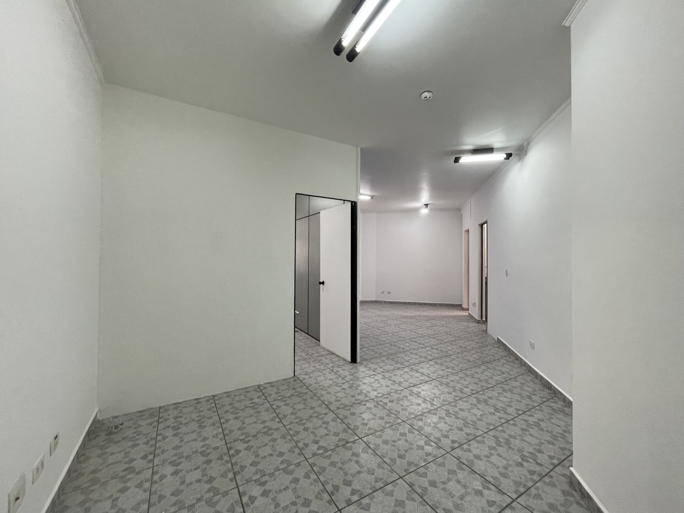 Prédio Inteiro, 60 m² - Foto 2