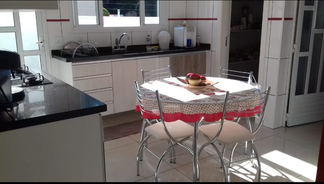 Casa, 3 quartos, 290 m² - Foto 11