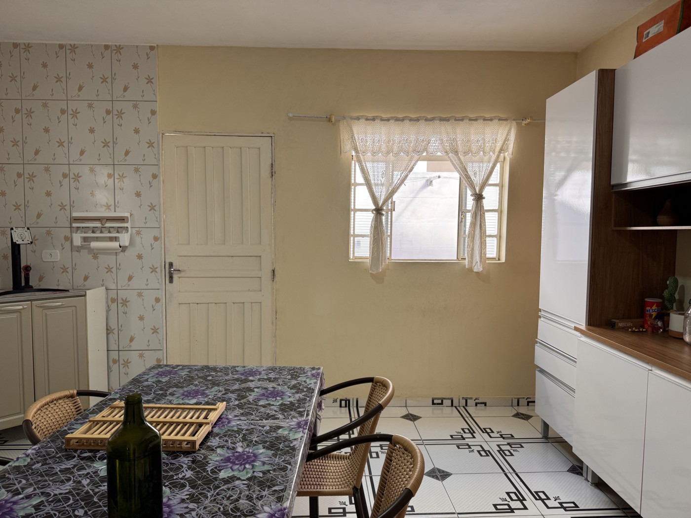 Casa, 4 quartos, 250 m² - Foto 1